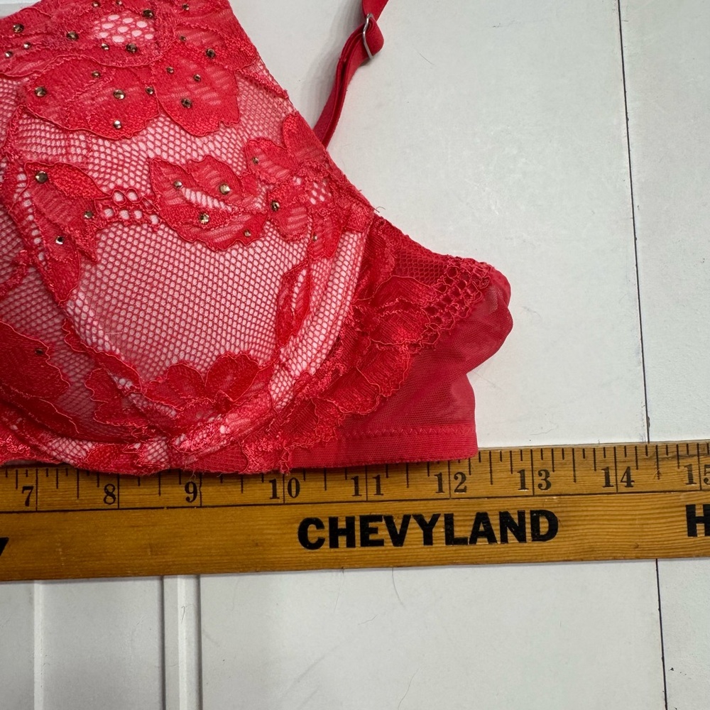 Victorias Secret Body by Victoria Push Up Pink Red Jeweled Floral Lace Bra 34B - Picture 3 of 5